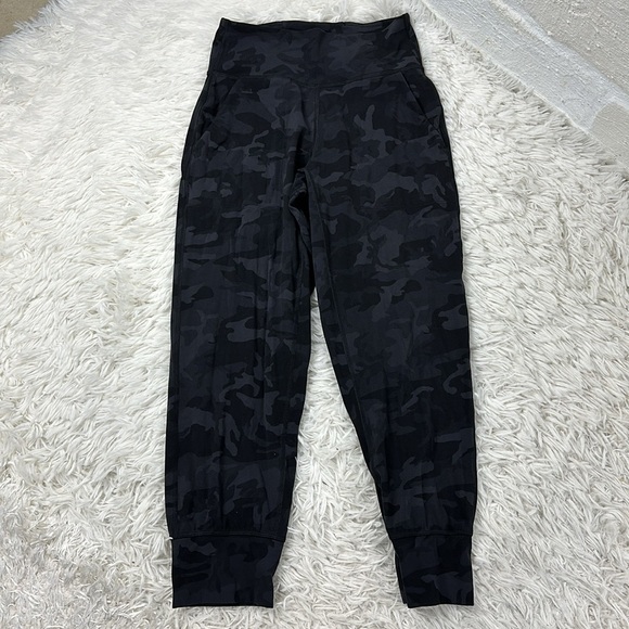Lululemon Align Jogger Crop *23" Incognito Camo Multi Grey - Picture 1 of 4